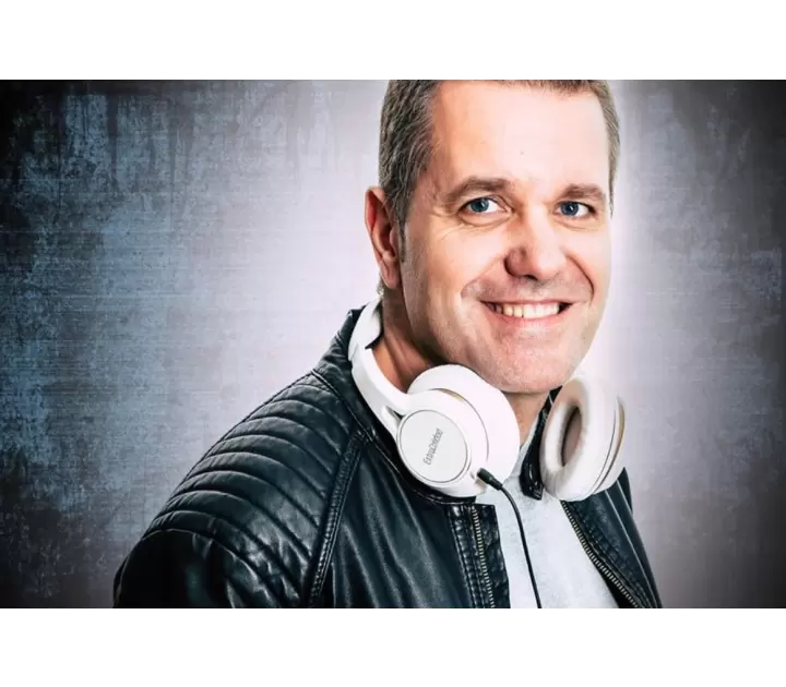 DJ Oscar de Pablos