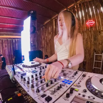 DJ Sarah Torres