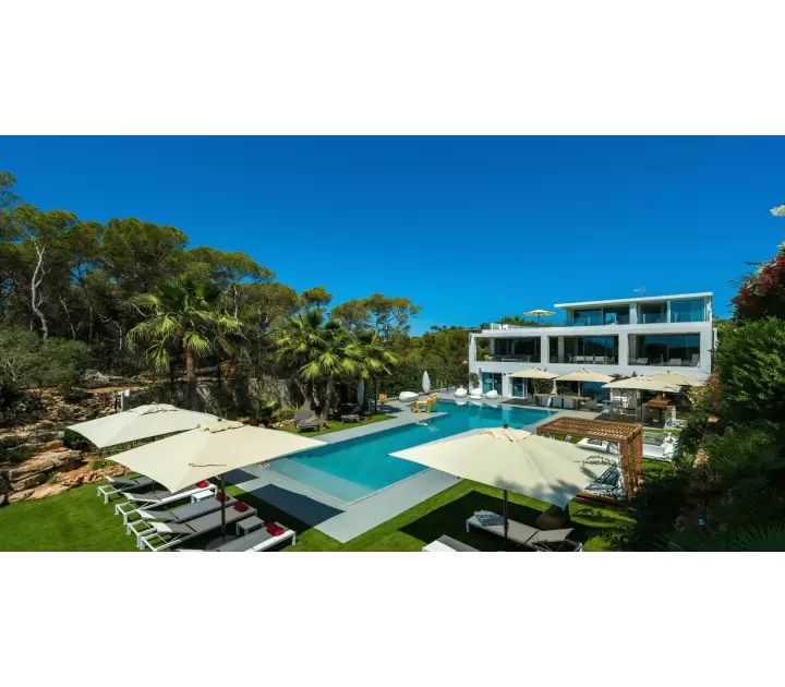 Villa Lion